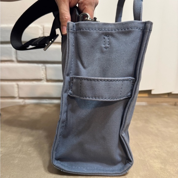 Marc Jacobs The Medium Traveler Tote - Blue Shadow - Picture 6 of 7